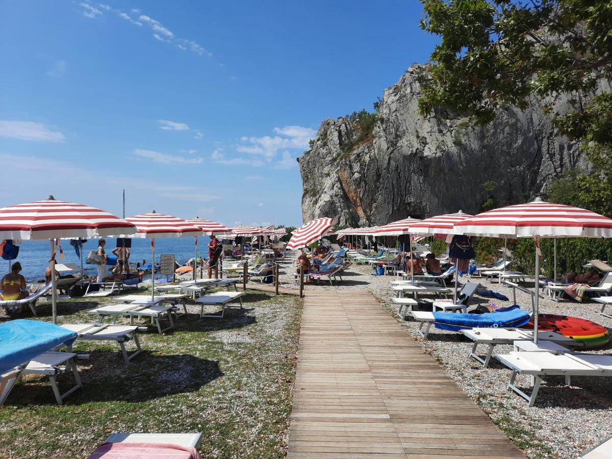 Agriturismo Ai Tre Sentieri Aurisina Luaran gambar
